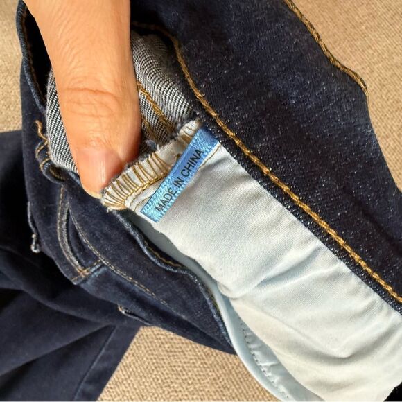 J. McLaughlin Lowden Wide Leg Trouser Jean in Dark Wash 2 - Picture 11 of 16